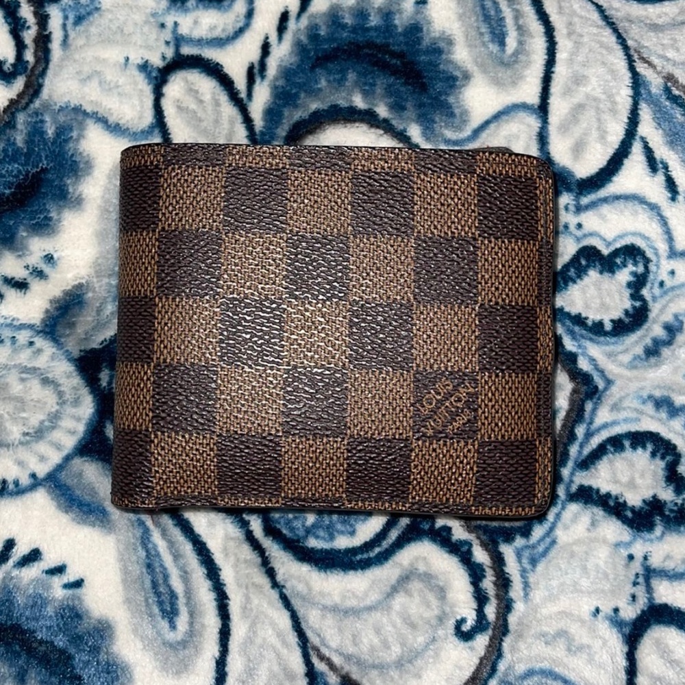 Louis Vuitton Wallet [Used] %100 Authentic